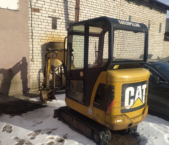 Аренда мини-экскаватора Caterpillar 301.6С